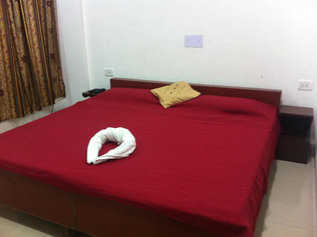 Hotel Safari Agra  Bagian luar foto