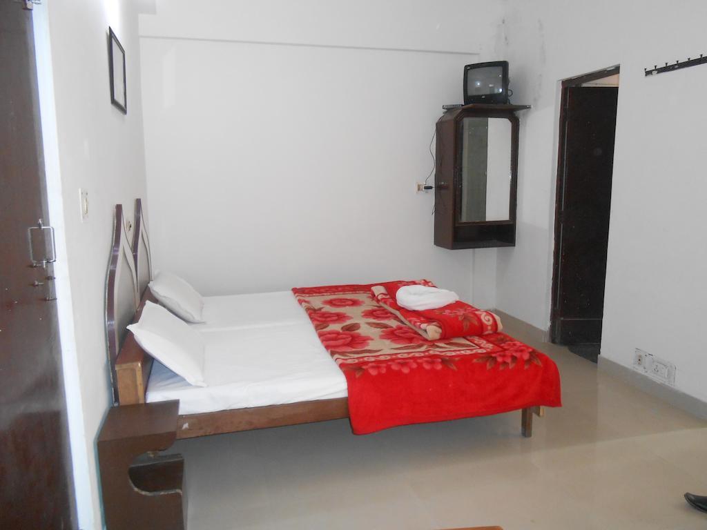 Hotel Safari Agra  Ruang foto